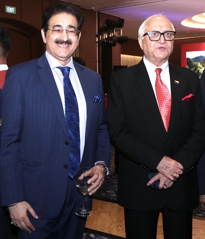 Expand Bilateral Cultural Cooperation